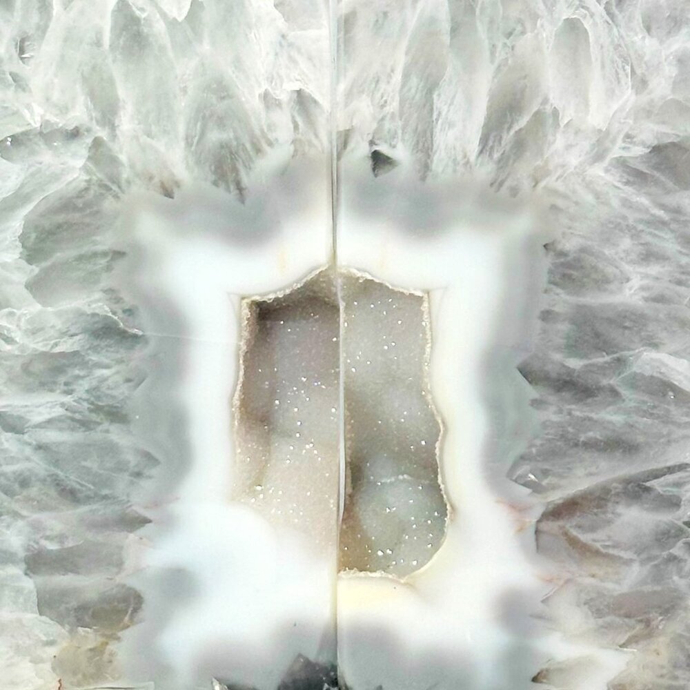 Agate Crystal bookends with Geode Center, Natural stone, Bookshelf Decor, Unique - Picture 15 of 16